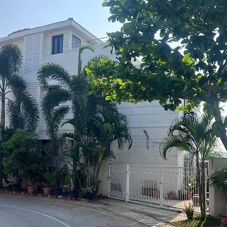 Villa 117 Prestige Silver Springs Chennai Esterno foto